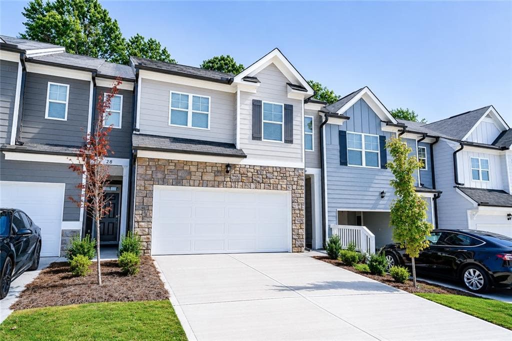 3 bedroom, 3 bathroom, 1,877 sq ft townhouse for rent at 24 Berryville Dr, Dawsonville, GA 30534 for $2,075 a month — photo 3