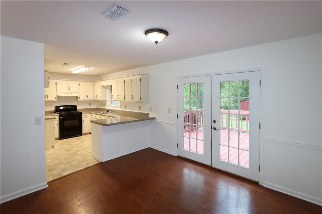 2 bedroom, 2 bathroom, 1,248 sq ft single family residence for sale at 28 Frances Drive, Rome, GA 30165 — photo 5