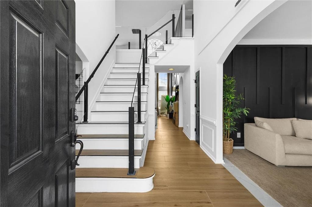 5 bedroom, 4 bathroom, 3,723 sq ft single family residence for sale at 4507 Bellwood Circle, Atlanta, GA 30349 — photo 8