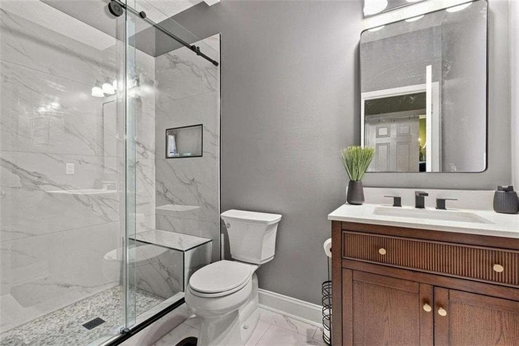 5 bedroom, 4 bathroom, 5,048 sq ft single family residence for sale at 2935 Edgewater, Atlanta, GA 30331 — photo 8