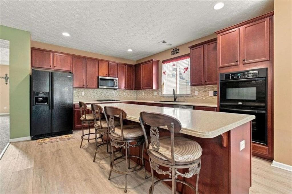 5 bedroom, 4 bathroom, 5,048 sq ft single family residence for sale at 2935 Edgewater, Atlanta, GA 30331 — photo 9