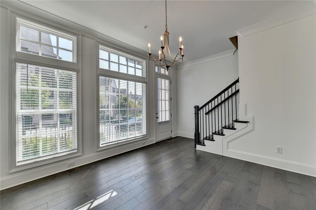 3 bedroom, 4 bathroom, 2,258 sq ft townhouse for sale at 6766 Encore Boulevard, Sandy Springs, GA 30328 — photo 5