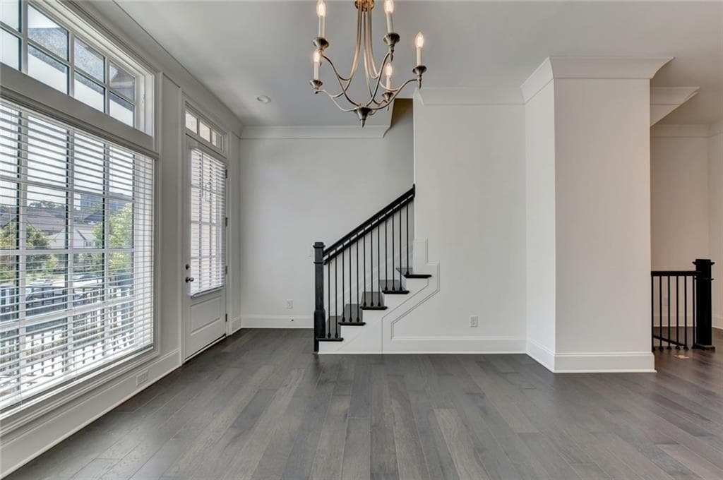 3 bedroom, 4 bathroom, 2,258 sq ft townhouse for sale at 6766 Encore Boulevard, Sandy Springs, GA 30328 — photo 6