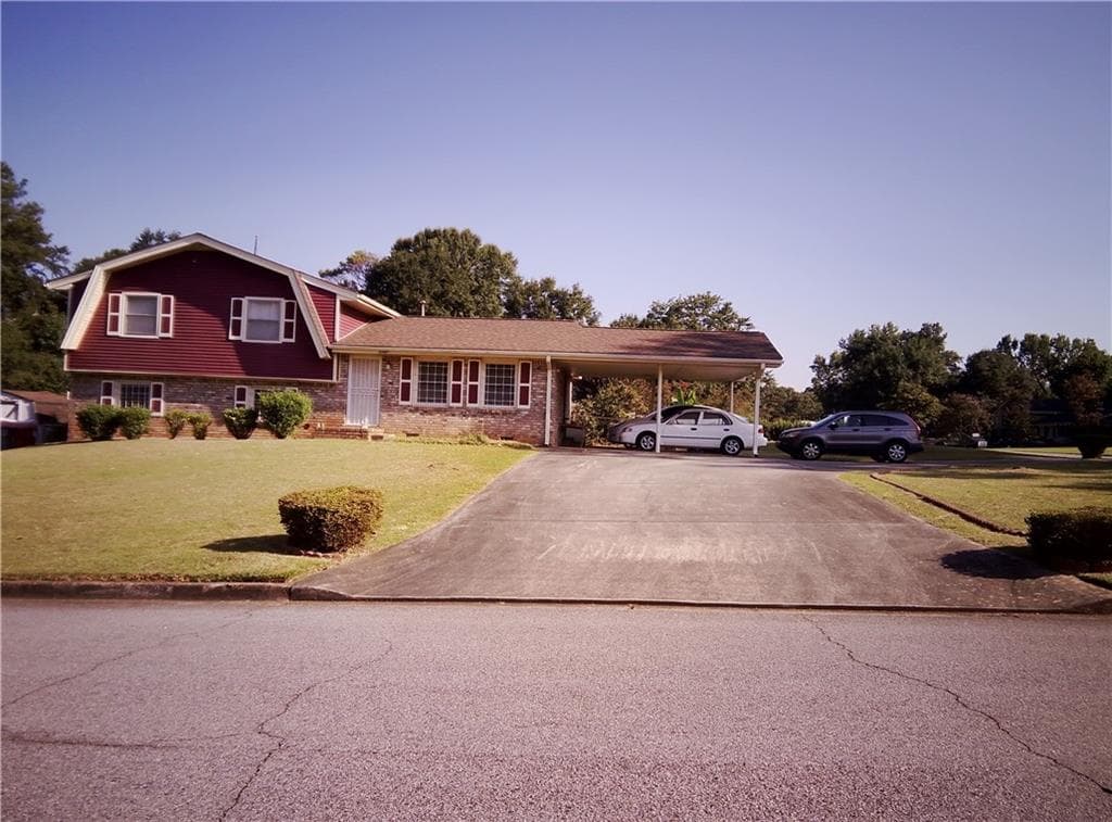 5 bedroom, 4 bathroom, 2,612 sq ft single family residence under contract at 7787 Marabou Lane, Riverdale, GA 30274 — photo 3