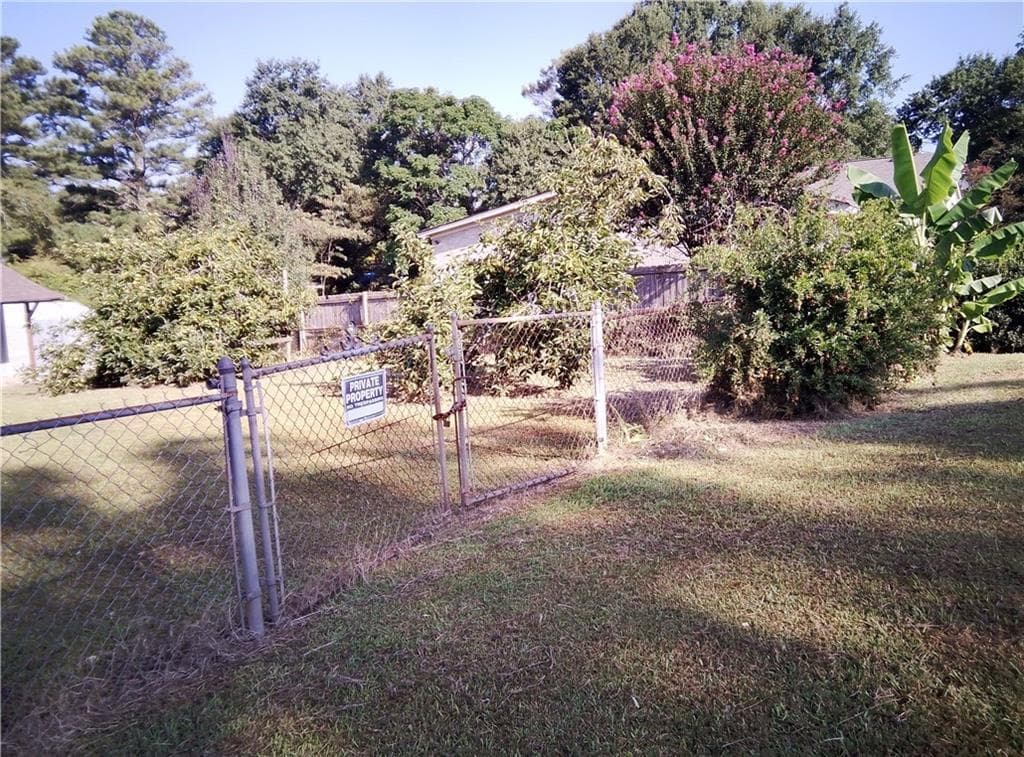 5 bedroom, 4 bathroom, 2,612 sq ft single family residence under contract at 7787 Marabou Lane, Riverdale, GA 30274 — photo 7