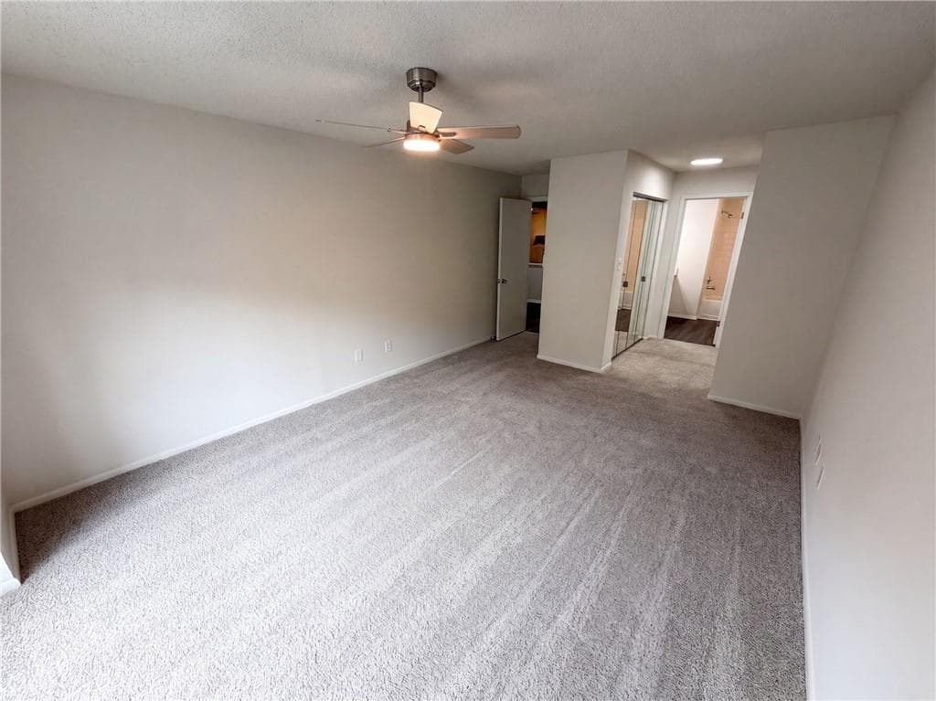 2 bedroom, 2 bathroom, 1,436 sq ft condominium for sale at 18 Springhedge Court, Smyrna, GA 30080 — photo 3