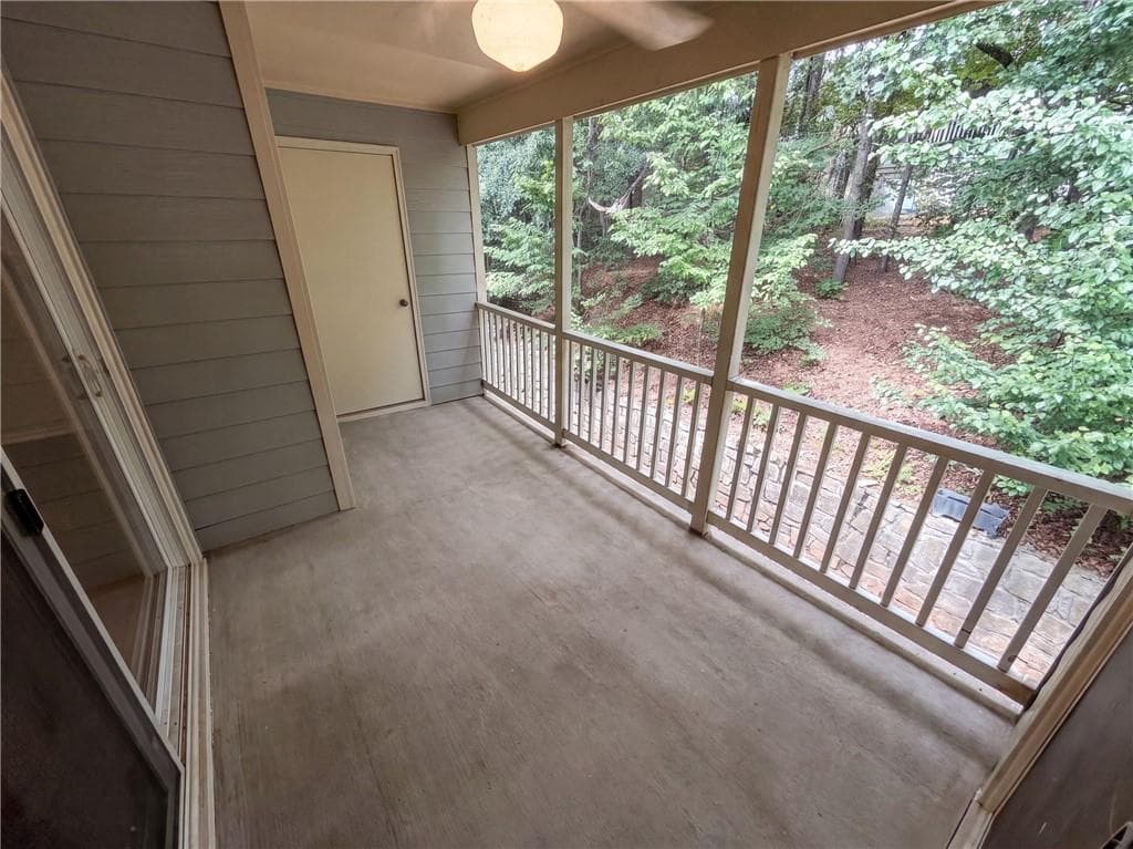 2 bedroom, 2 bathroom, 1,436 sq ft condominium for sale at 18 Springhedge Court, Smyrna, GA 30080 — photo 10