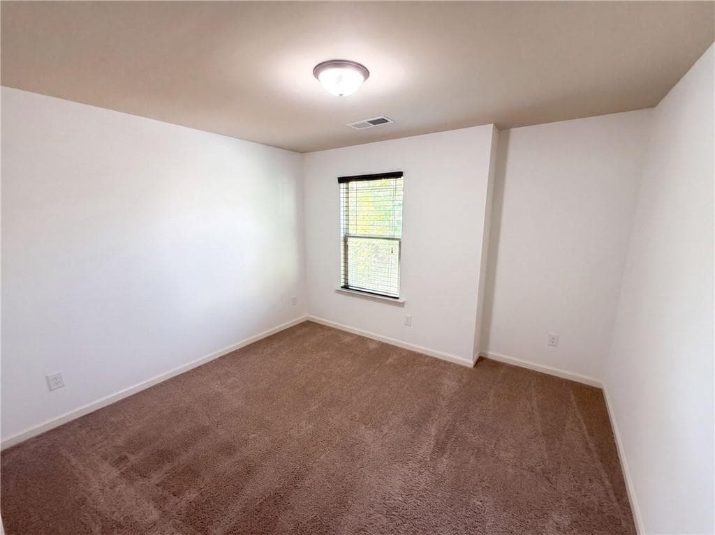 3 bedroom, 3 bathroom, 1,866 sq ft single family residence for sale at 106 Southwind Circle, Newnan, GA 30265 — photo 8