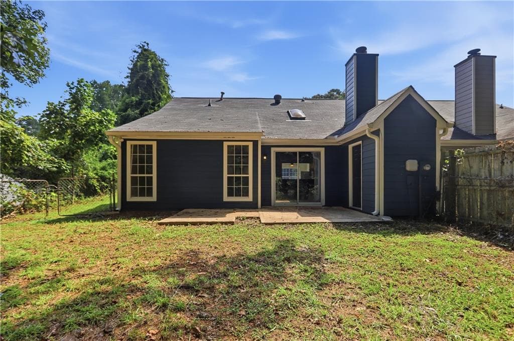 2 bedroom, 2 bathroom, 1,124 sq ft townhouse under contract at 5137 Hill Farm Drive, Woodstock, GA 30188 — photo 5