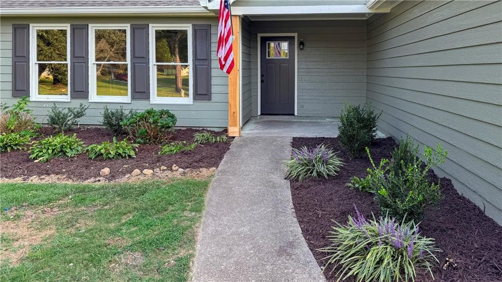 3 bedroom, 2 bathroom, 1,356 sq ft single family residence for sale at 347 Timberridge Lane, Auburn, GA 30011 — photo 5