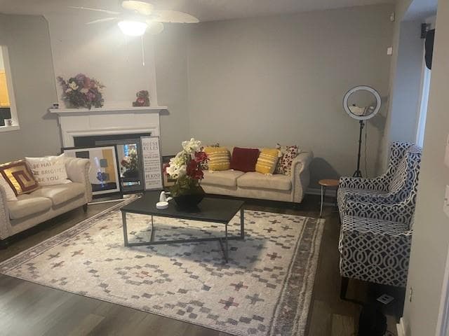 2 bedroom, 3 bathroom, 1,504 sq ft townhouse for sale at 2721 Parkway Trail, Lithonia, GA 30058 — photo 2