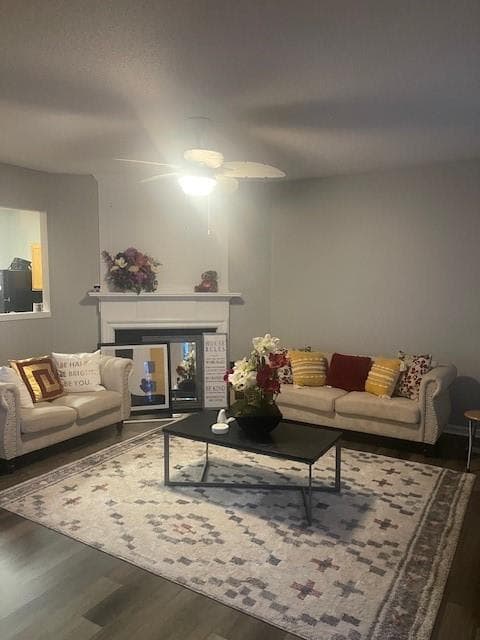 2 bedroom, 3 bathroom, 1,504 sq ft townhouse for sale at 2721 Parkway Trail, Lithonia, GA 30058 — photo 5
