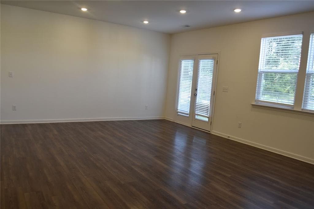 3 bedroom, 3 bathroom, 1,854 sq ft townhouse for rent at 190 Mission Boulevard, Pendergrass, GA 30567 for $1,900 a month — photo 10