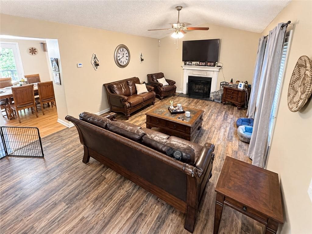 4 bedroom, 3 bathroom, 2,206 sq ft single family residence for sale at 138 Mountain Oaks Drive, Carrollton, GA 30116 — photo 10
