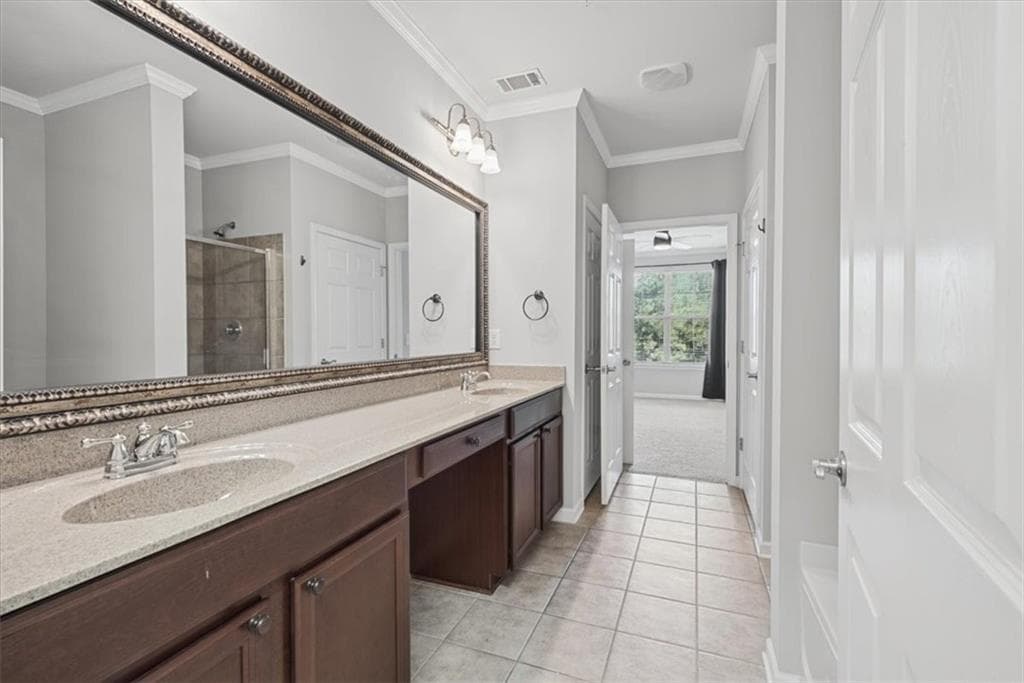 2 bedroom, 2 bathroom, 1,175 sq ft condominium under contract at 4805 W Village Way 3307, Smyrna, GA 30080 — photo 10