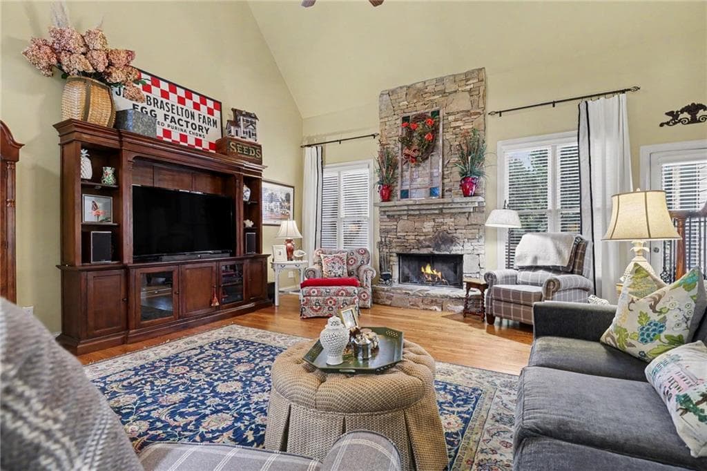 4 bedroom, 6 bathroom, 5,700 sq ft single family residence for sale at 4638 Cardinal Ridge Way, Flowery Branch, GA 30542 — photo 8