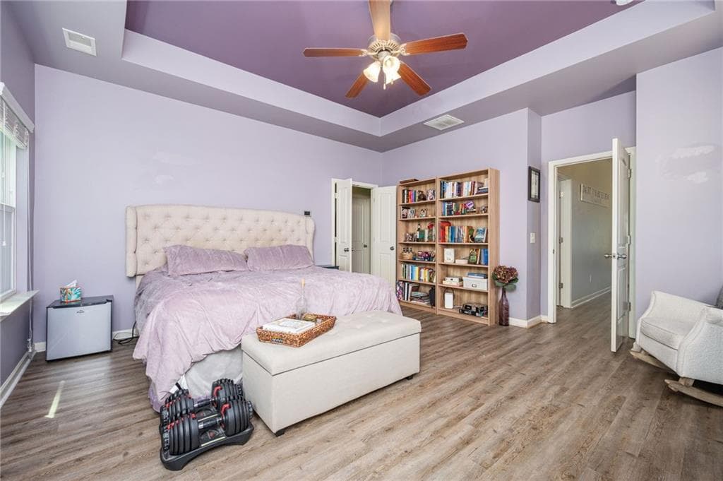 4 bedroom, 4 bathroom, 2,741 sq ft single family residence for sale at 451 Village View, Woodstock, GA 30188 — photo 4