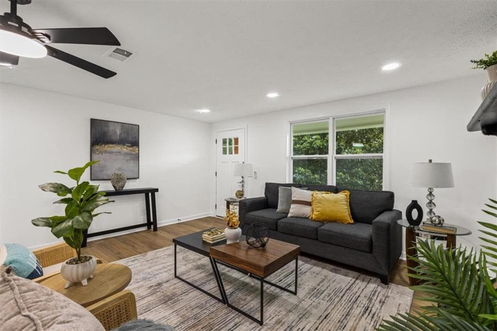3 bedroom, 2 bathroom, 1,304 sq ft single family residence under contract at 4121 Partridge Dr, Douglasville, GA 30135 — photo 8