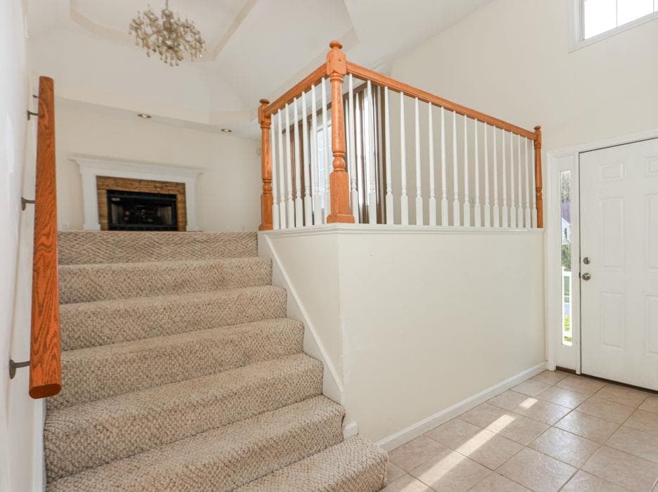 4 bedroom, 3 bathroom, 2,275 sq ft single family residence for rent at 3029 Clove Tree Lane, Woodstock, GA 30189 for $2,550 a month — photo 5