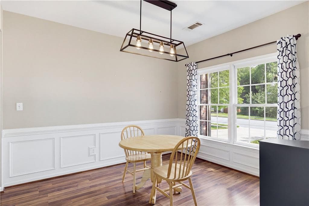 4 bedroom, 3 bathroom, 2,349 sq ft single family residence for sale at 4814 COUNTRY WALK ESTATES, Powder Springs, GA 30127 — photo 5