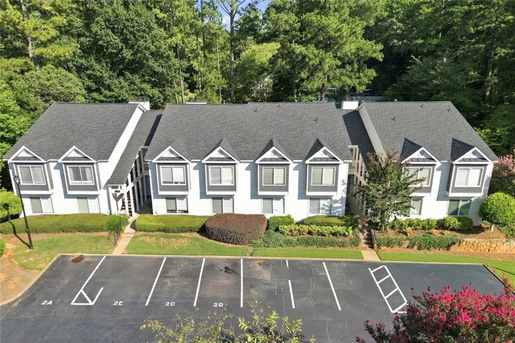 2 bedroom, 2 bathroom, 1,404 sq ft condominium for sale at 27 Arbor End, Smyrna, GA 30080 — photo 3