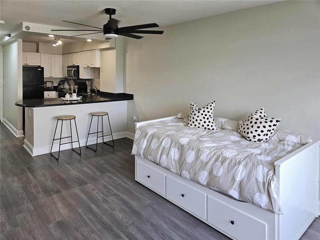 1 bedroom, 1 bathroom, 505 sq ft condominium for sale at 2479 Peachtree Road 611, Atlanta, GA 30305 — photo 10