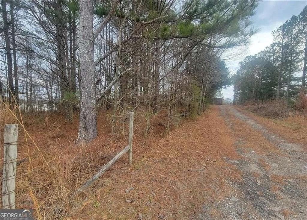 2 bedroom, 1 bathroom, 1,414 sq ft single family residence for sale at 2025 Highway 138, Conyers, GA 30013