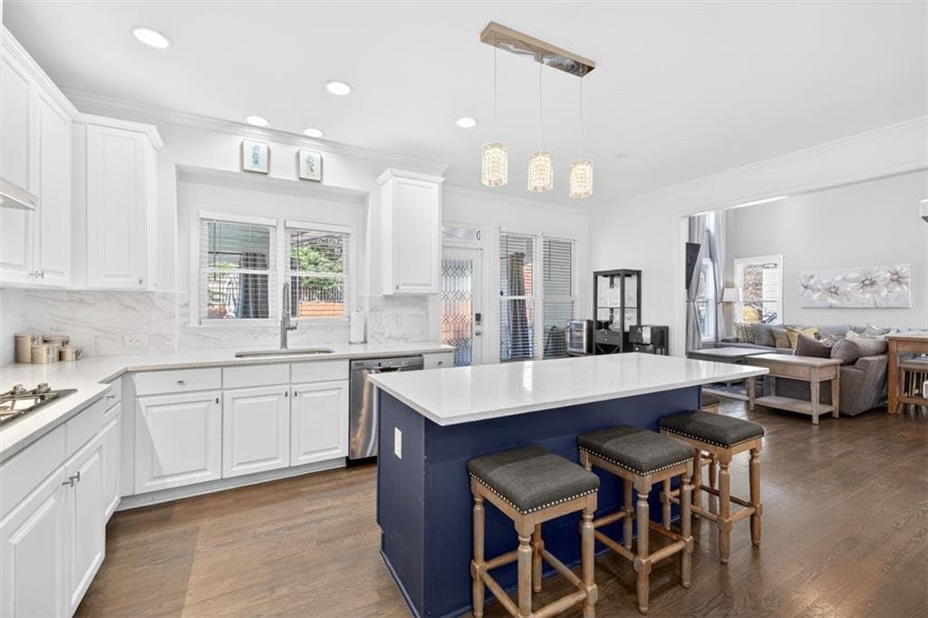 6 bedroom, 5 bathroom, 4,600 sq ft single family residence for sale at 1710 Winter Jasmine Drive, Dacula, GA 30019 — photo 6