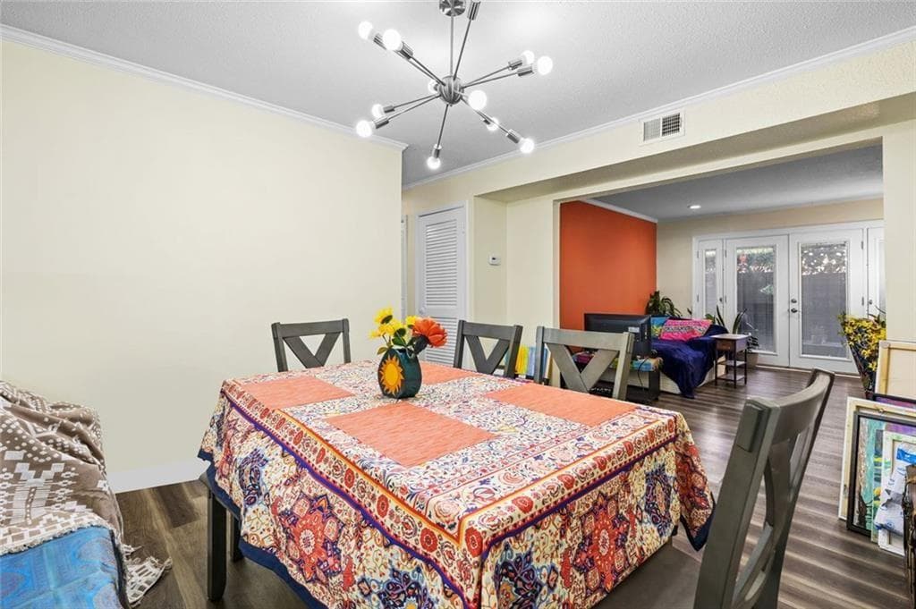 2 bedroom, 2 bathroom, 1,256 sq ft condominium for sale at 6851 Roswell Road F3, Sandy Springs, GA 30328 — photo 10