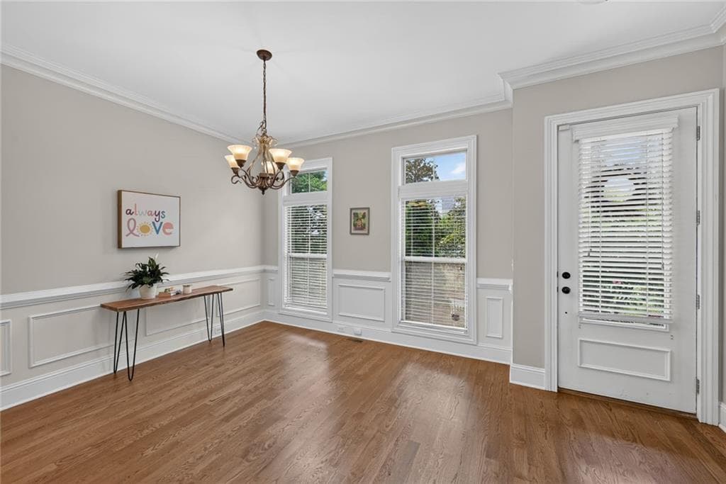 3 bedroom, 4 bathroom, 2,193 sq ft townhouse for sale at 1738 Breyerton Drive, Atlanta, GA 30329 — photo 9