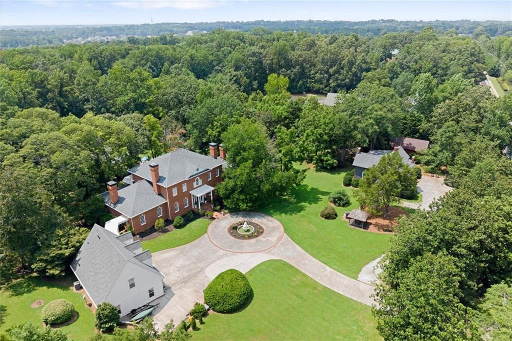 6 bedroom, 6 bathroom, 11,869 sq ft single family residence for sale at 1650 Sever Road, Lawrenceville, GA 30043 — photo 5