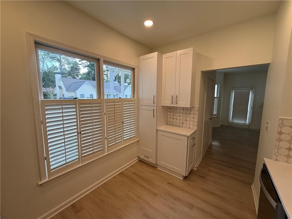 2 bedroom, 2 bathroom, 1,250 sq ft condominium for sale at 183 Victoria Way, Roswell, GA 30075 — photo 8