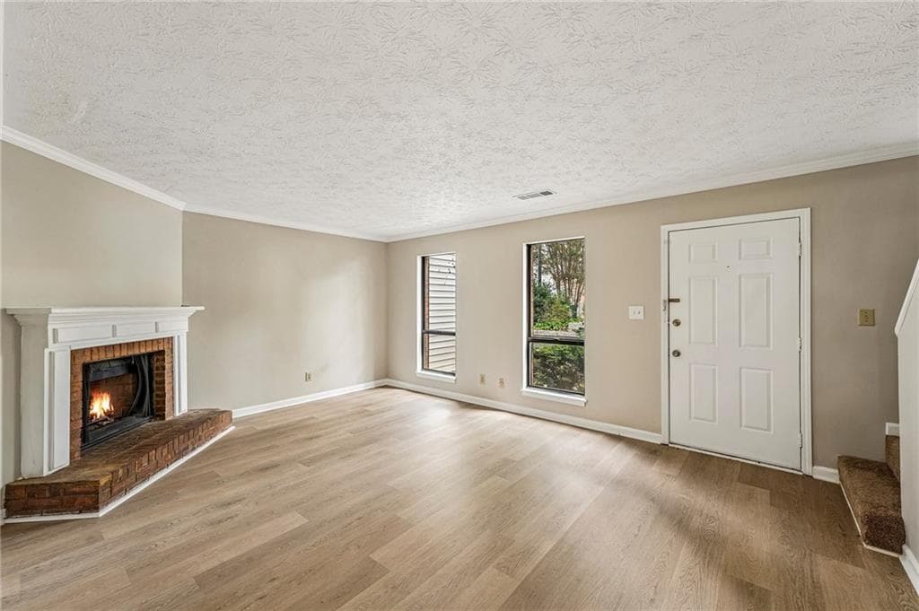 2 bedroom, 3 bathroom, 1,242 sq ft townhouse for sale at 3190 Cape Circle, Alpharetta, GA 30009 — photo 3