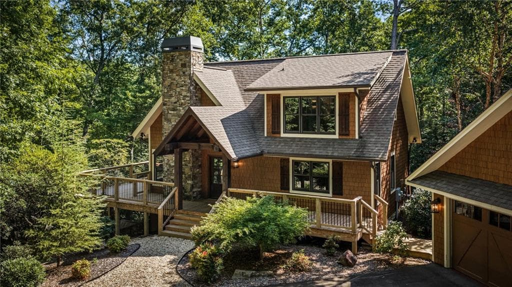 4 bedroom, 4 bathroom, 1,482 sq ft single family residence for sale at 2634 Mountain Tops Road, Blue Ridge, GA 30513 — photo 2