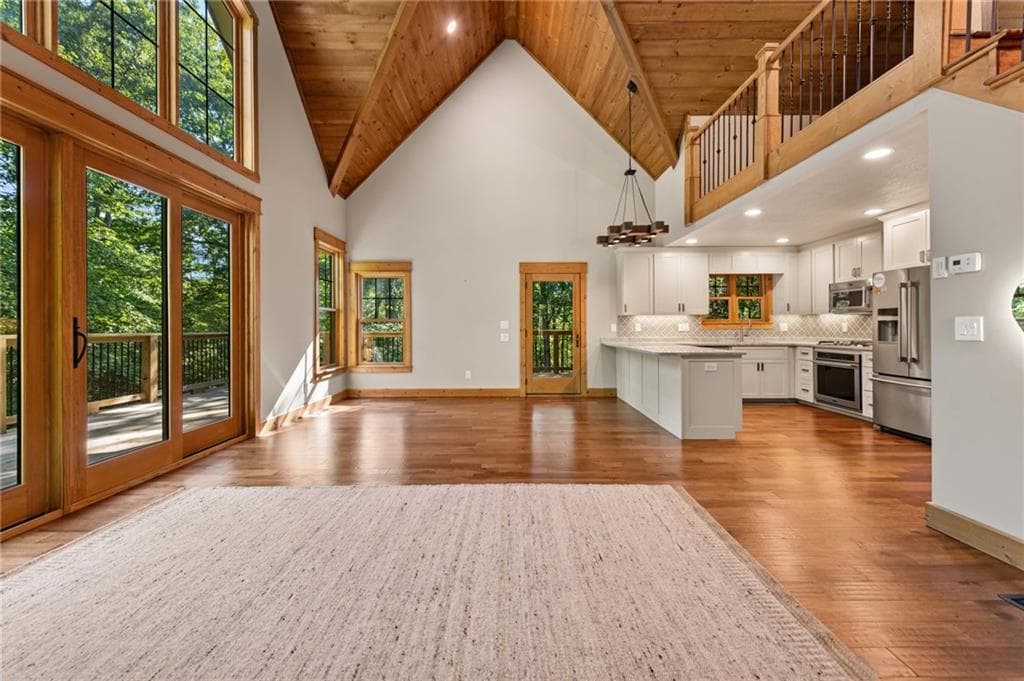 4 bedroom, 4 bathroom, 1,482 sq ft single family residence for sale at 2634 Mountain Tops Road, Blue Ridge, GA 30513 — photo 9