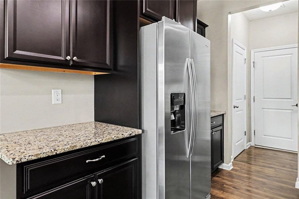3 bedroom, 3 bathroom, 1,784 sq ft townhouse for sale at 6131 Centennial Run, Atlanta, GA 30349 — photo 9