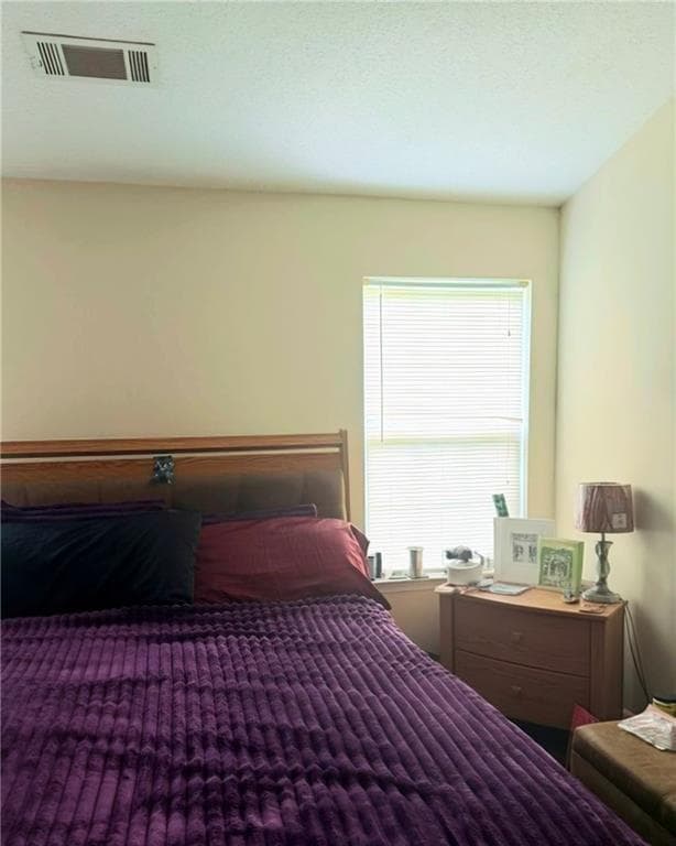 3 bedroom, 3 bathroom, 1,252 sq ft townhouse for sale at 1727 Old Dogwood, Jonesboro, GA 30238 — photo 5