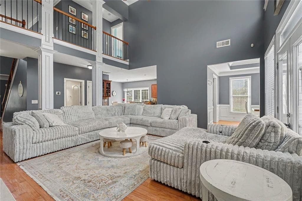 5 bedroom, 4 bathroom, 3,600 sq ft single family residence for sale at 825 Grand Ivey Place, Dacula, GA 30019 — photo 4