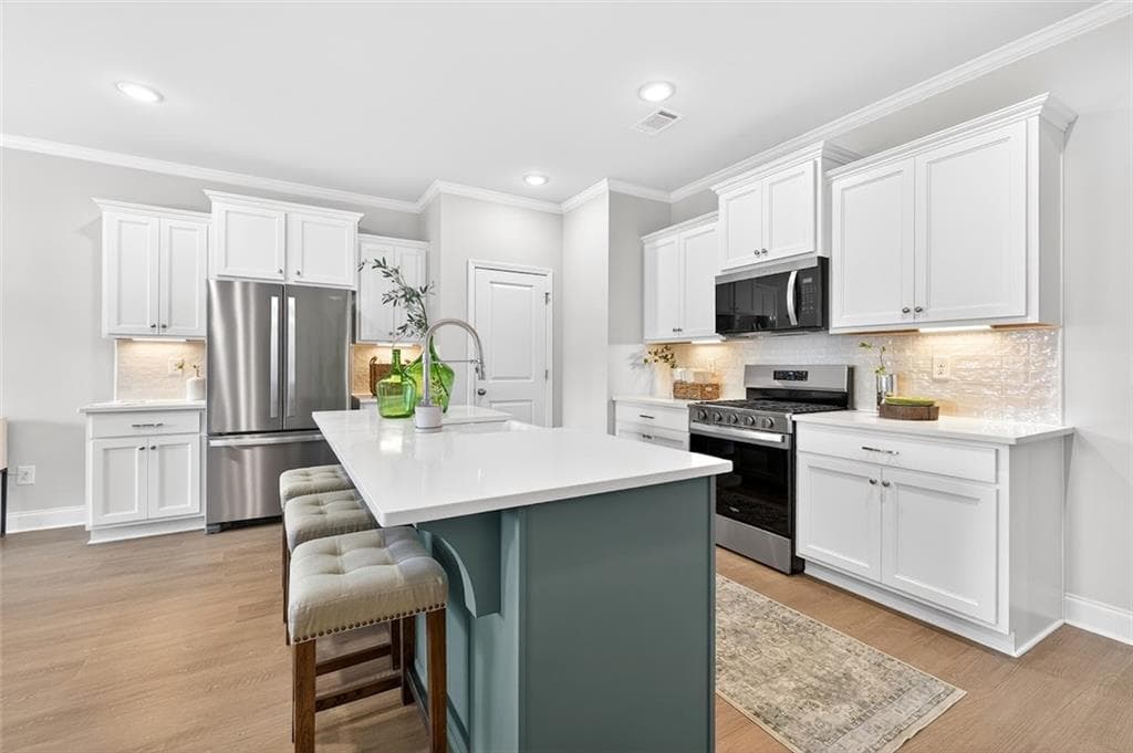 3 bedroom, 3 bathroom, 1,814 sq ft townhouse under contract at 1138 Bartlett Trace, Suwanee, GA 30024 — photo 8