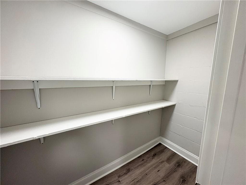 2 bedroom, 1 bathroom, 1,115 sq ft single family residence for sale at 5715 Harding Drive, Mableton, GA 30126 — photo 5