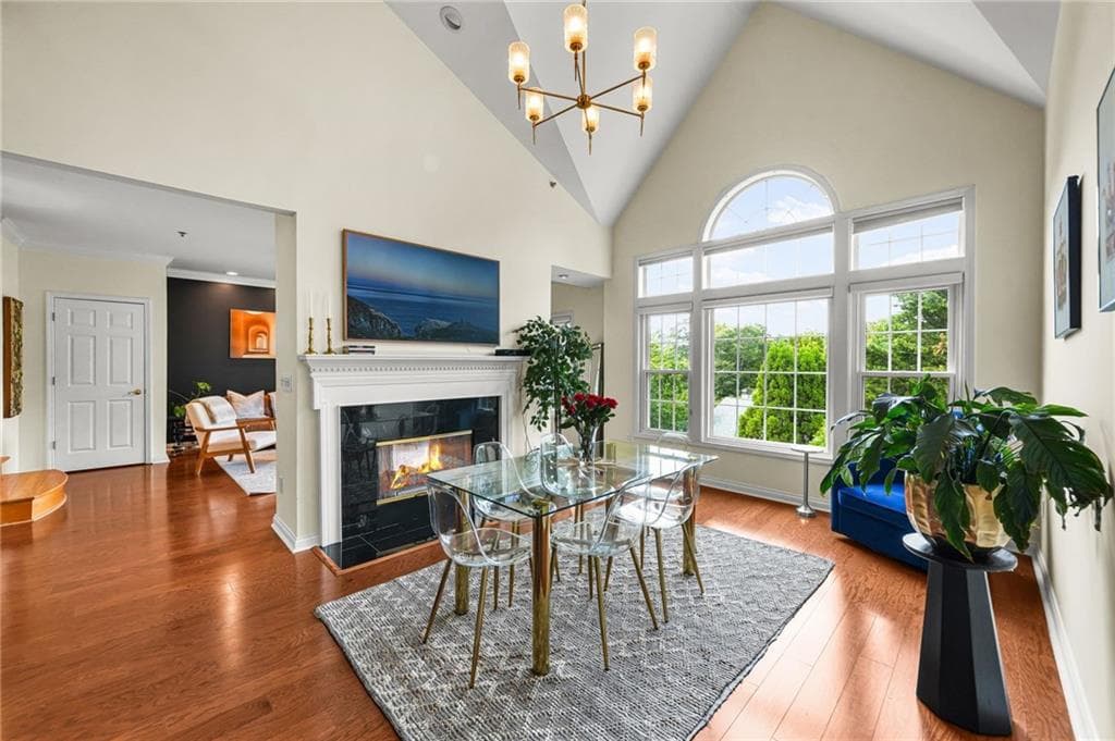 3 bedroom, 3 bathroom, 2,200 sq ft condominium for sale at 3636 Habersham Road 2404, Atlanta, GA 30305 — photo 1 of 30