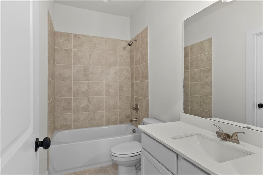4 bedroom, 3 bathroom, 3,583 sq ft single family residence for rent at 490 JACKSON Street, Buford, GA 30518 for $4,000 a month — photo 9