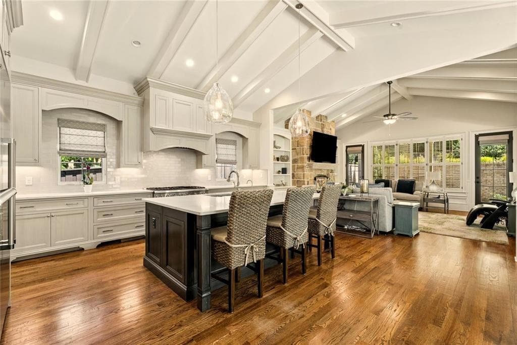 5 bedroom, 5 bathroom, 7,443 sq ft single family residence under contract at 1200 Briarwood Drive, Atlanta, GA 30306 — photo 9