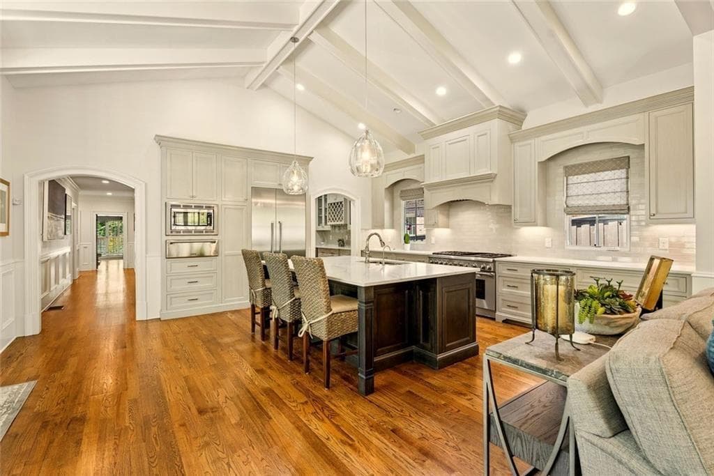 5 bedroom, 5 bathroom, 7,443 sq ft single family residence under contract at 1200 Briarwood Drive, Atlanta, GA 30306 — photo 10