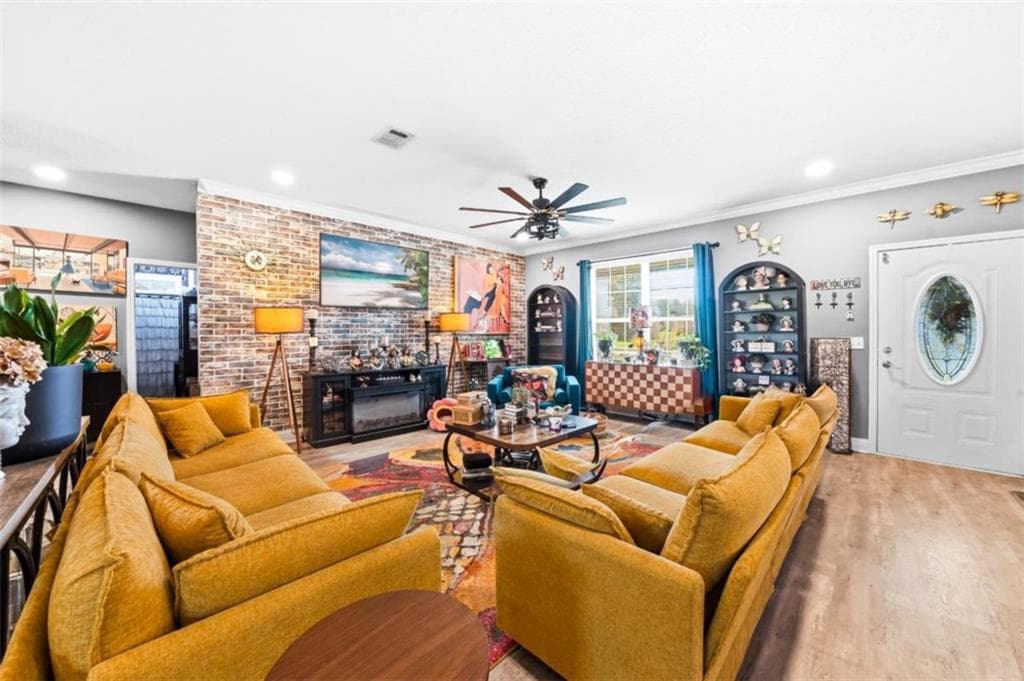 4 bedroom, 2 bathroom, 2,152 sq ft single family residence for sale at 122 Silver Bluff Circle, Brunswick, GA 31523 — photo 5