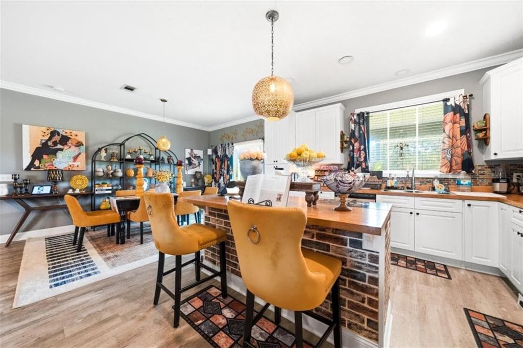 4 bedroom, 2 bathroom, 2,152 sq ft single family residence for sale at 122 Silver Bluff Circle, Brunswick, GA 31523 — photo 7