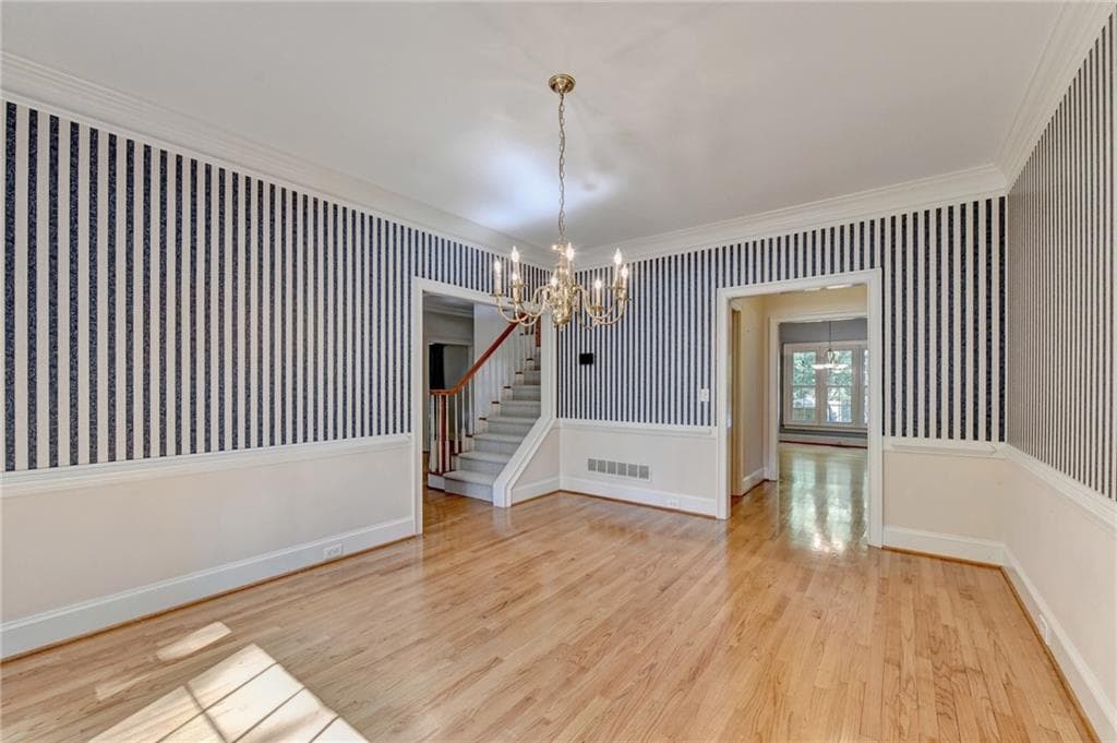 5 bedroom, 5 bathroom, 3,950 sq ft single family residence for sale at 375 Petersford Way, Milton, GA 30004 — photo 10