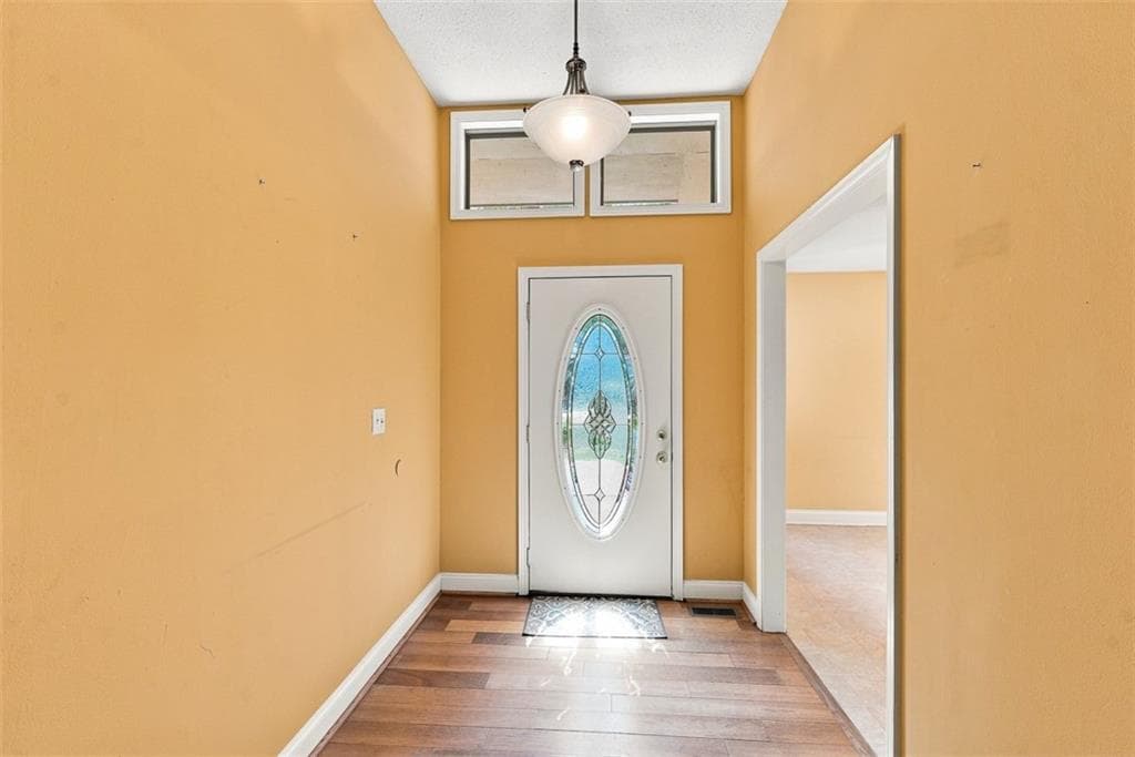 3 bedroom, 2 bathroom, 1,455 sq ft single family residence for sale at 6906 Springwood Drive, Douglasville, GA 30135 — photo 6