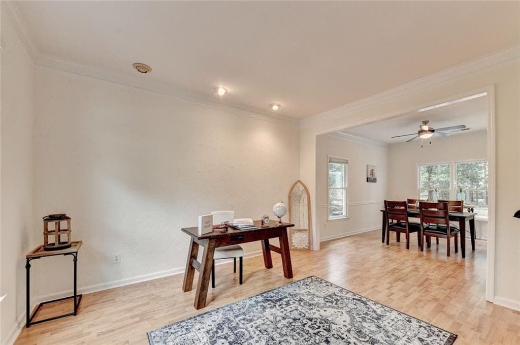 3 bedroom, 3 bathroom, 2,424 sq ft single family residence under contract at 873 Red Rock Court, Suwanee, GA 30024 — photo 8