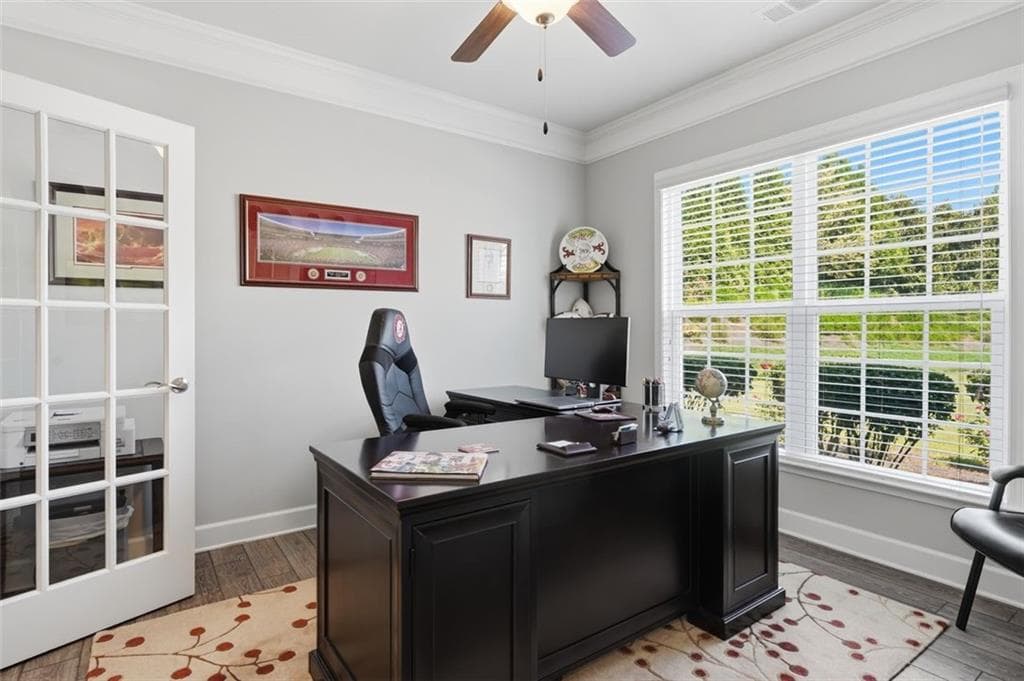 3 bedroom, 2 bathroom, 2,308 sq ft single family residence under contract at 231 Windsor Park Drive, Woodstock, GA 30188 — photo 5